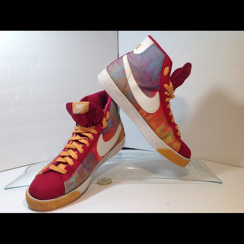 Nike Women Blazer High magenta size 9.5 Rare❤️